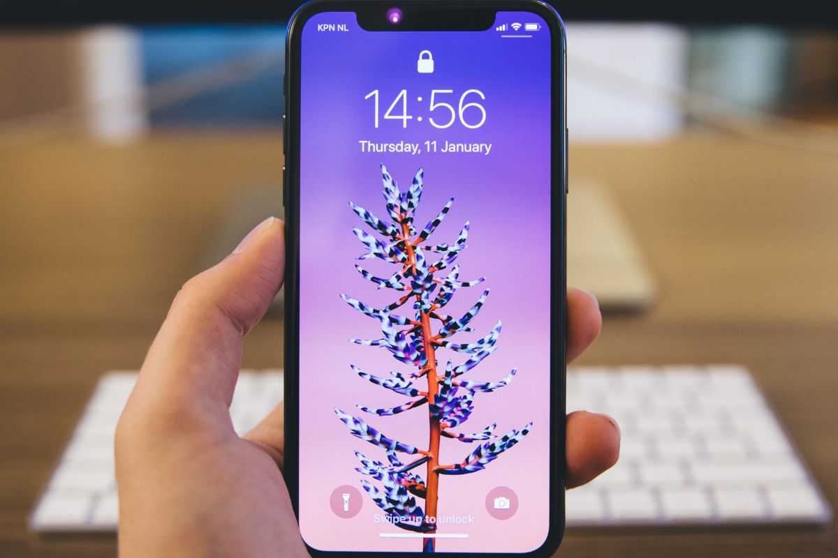 Mais pourquoi Apple est-il (toujours) contre les batteries amovibles dans ses iPhones ?