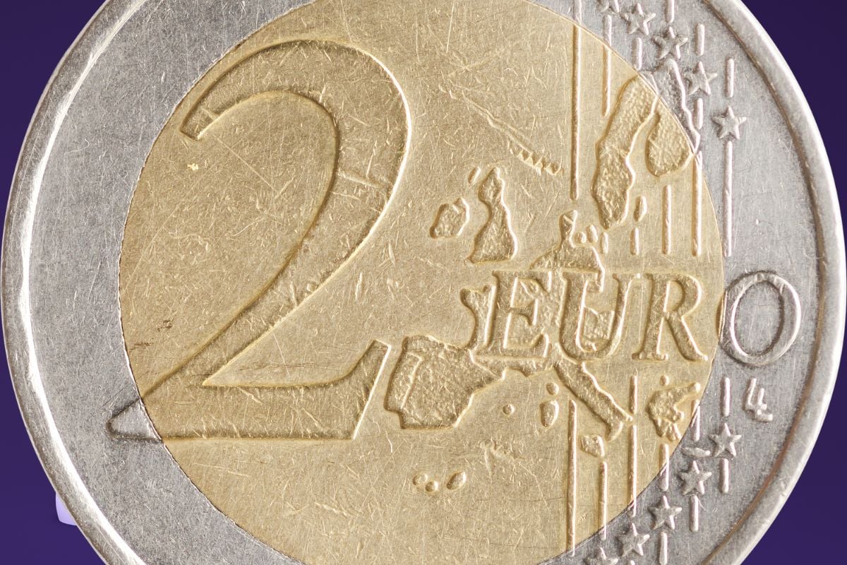 Avez-vous cette pièce rare de 2€ chez vous? Si oui, sachez qu’elle vaut jusqu’à 3000 euros !